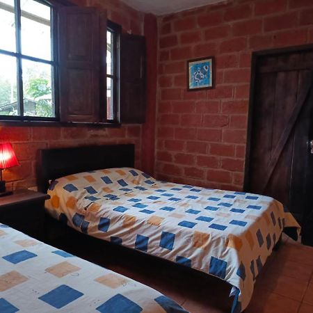 Hosteria Sapos Y Ranas Milpe Dış mekan fotoğraf