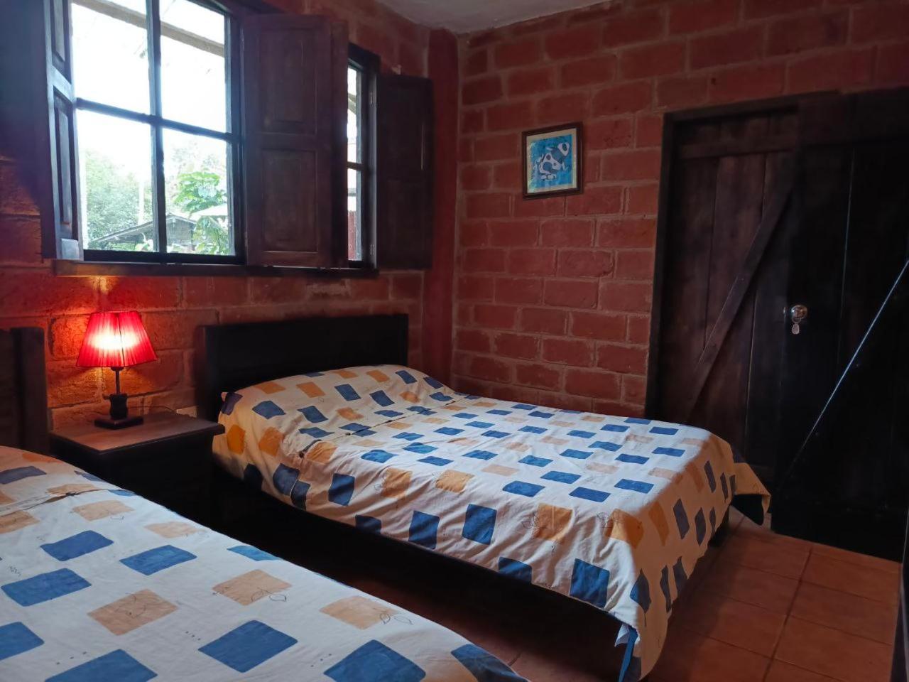 Hosteria Sapos Y Ranas Milpe Dış mekan fotoğraf