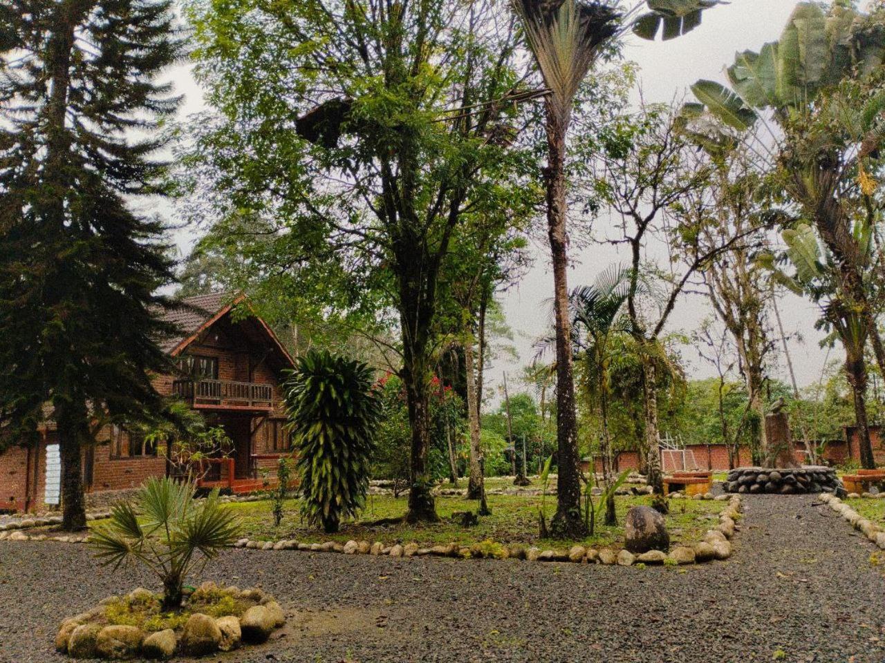 Hosteria Sapos Y Ranas Milpe Dış mekan fotoğraf