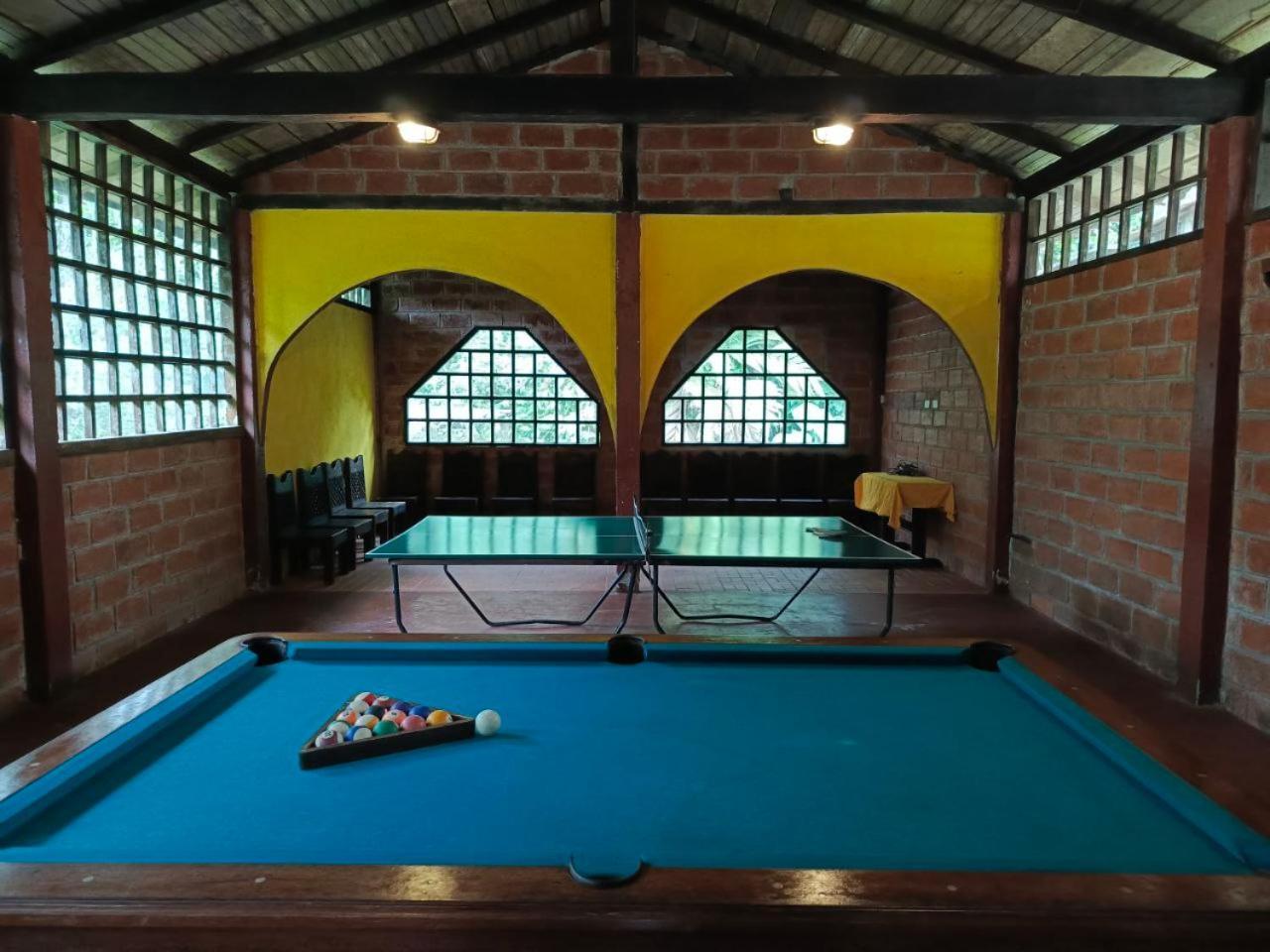 Hosteria Sapos Y Ranas Milpe Dış mekan fotoğraf